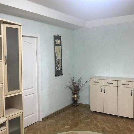 Уютненькая Квартирка קייב מראה חיצוני תמונה